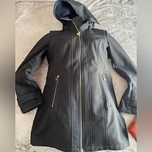 MICHAEL KORS / black zip-up coat